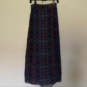 Slitted front long skirt
